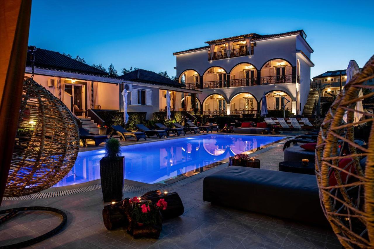 Villa Corali Apartments Sea Breath & Pool 아모우디 외부 사진