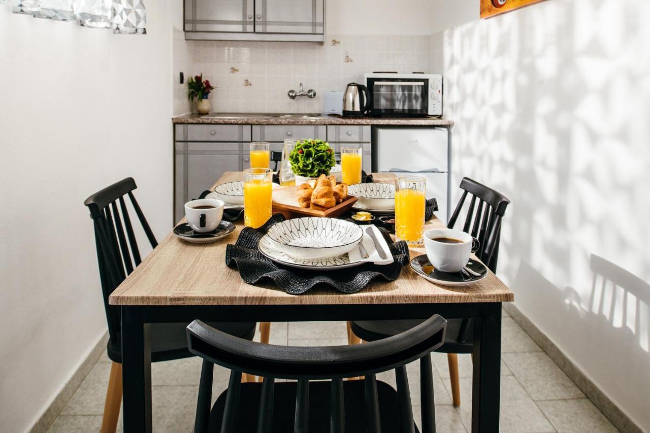 Villa Corali Apartments Sea Breath & Pool 아모우디 외부 사진