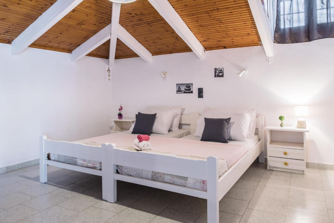 Villa Corali Apartments Sea Breath & Pool 아모우디 외부 사진