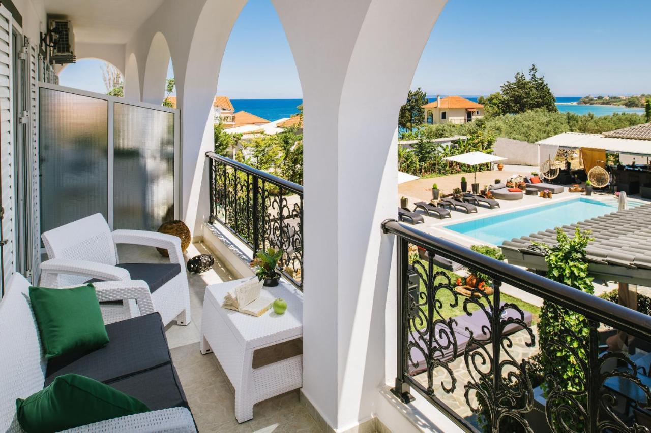 Villa Corali Apartments Sea Breath & Pool 아모우디 외부 사진