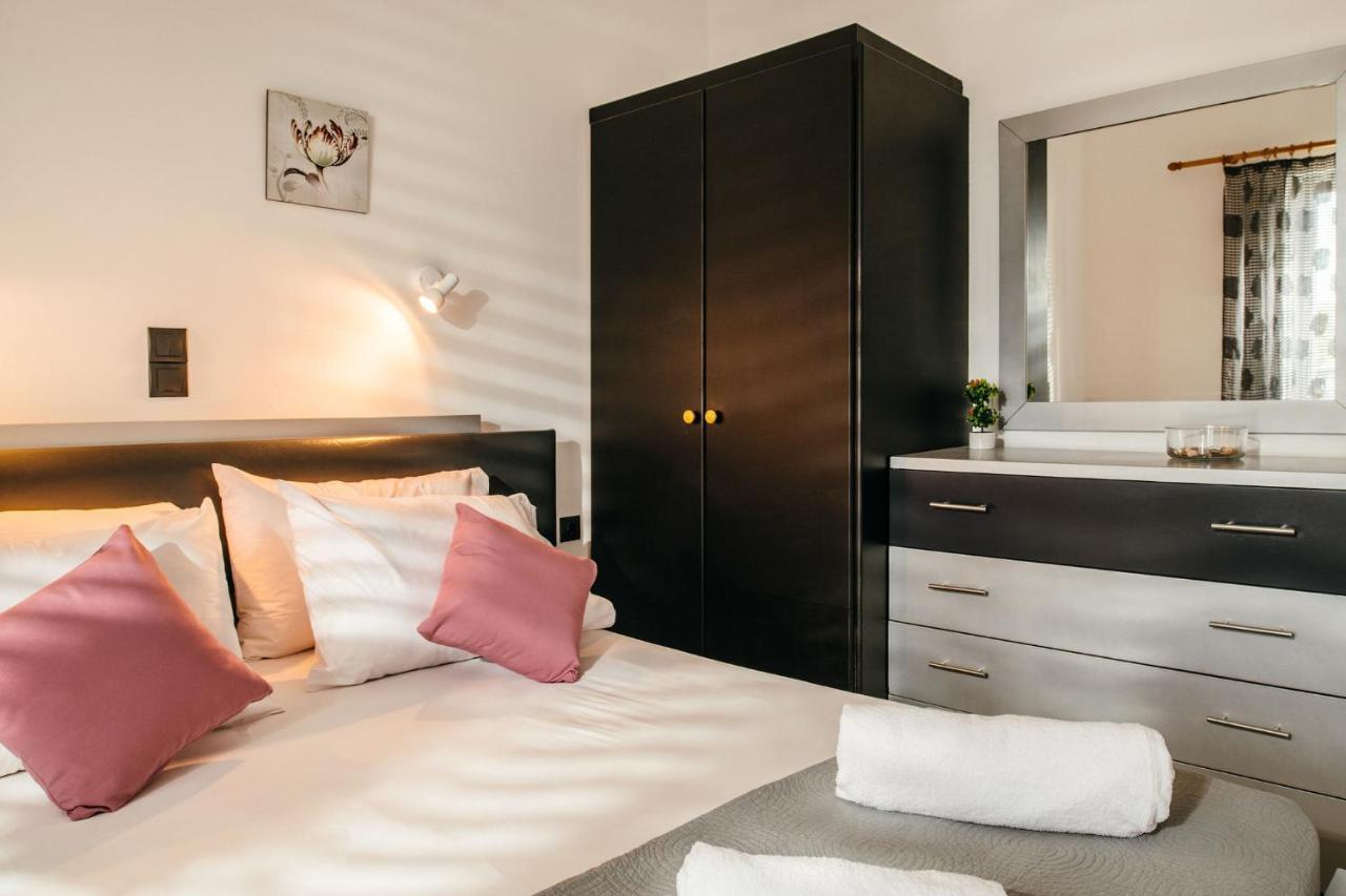 Villa Corali Apartments Sea Breath & Pool 아모우디 외부 사진
